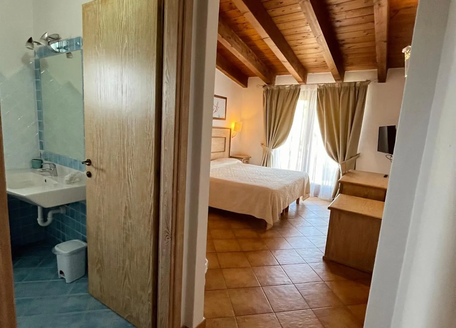 Hotel La Borgata San Pantaleo