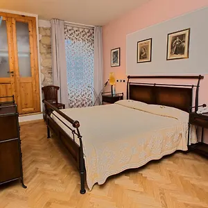 Casa de hóspedes Maison Savoia