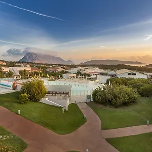 Hotel Grande Baia &
